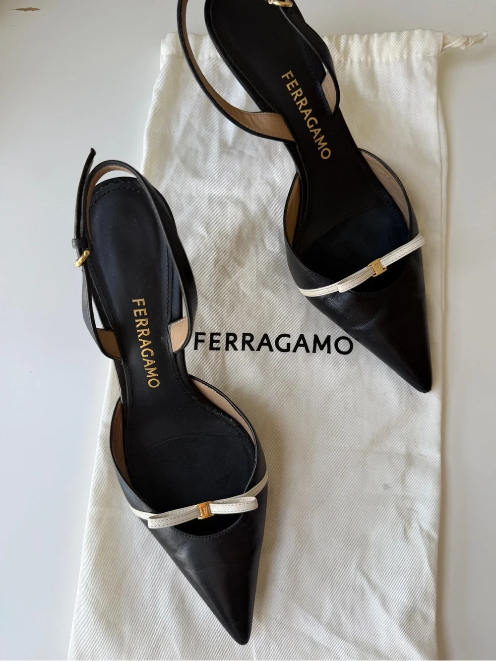 Salvatore Ferragamo Black Leather Pointed Slingback Pumps with Cream Bow
